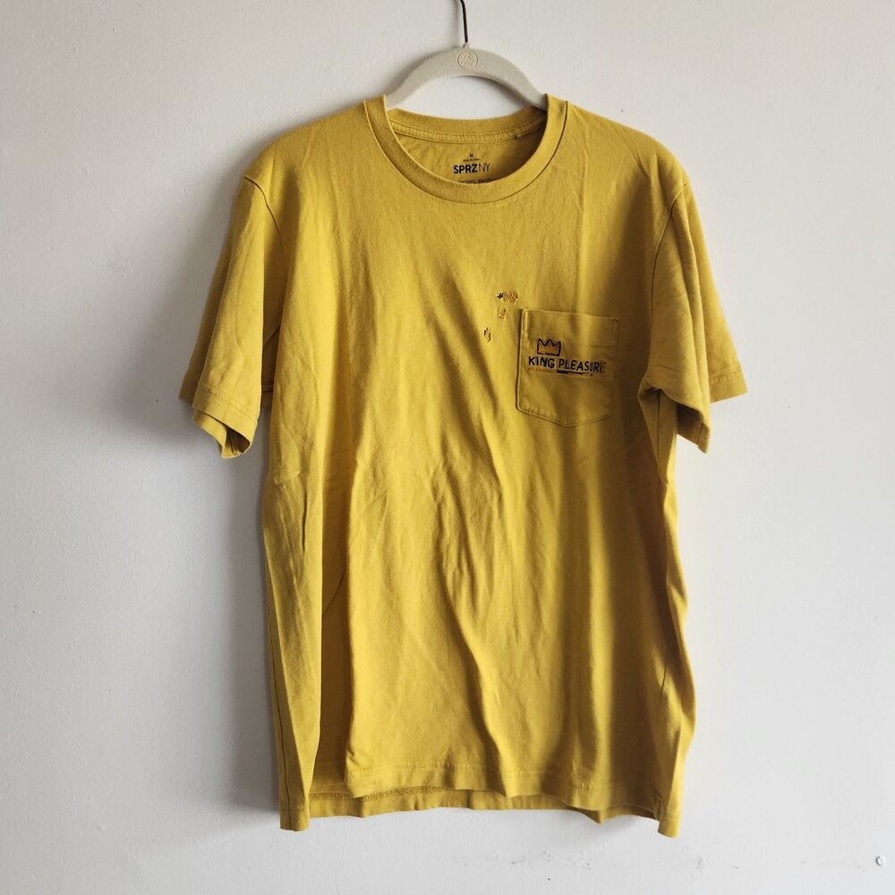 Uniqlo Jean-Michel Basquiat KING PLEASURE SPRZ NY T-Shirt Size M Short Sleeve